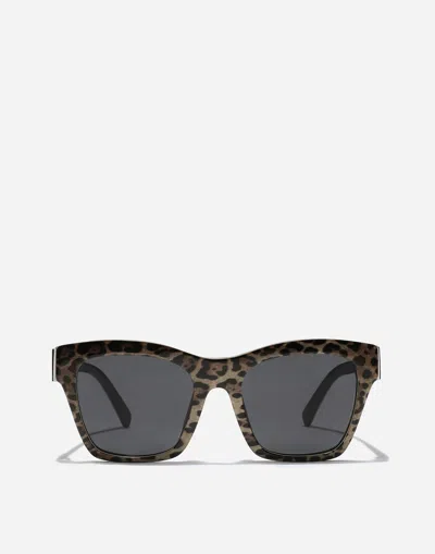 Dolce & Gabbana Dg Crossed Sunglasses In Black