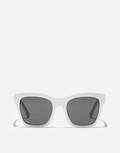 Dolce & Gabbana Dg Crossed Sunglasses In White