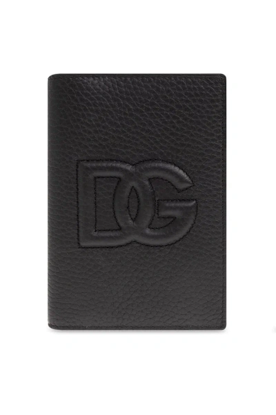 Dolce & Gabbana Dg Logo Embossed Passport Holder In Black