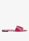 Dolce & Gabbana Flat Sandals With Dg Logo Cut-out And Maioliche Print In Leather In Fuchsia