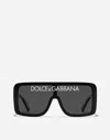 Dolce & Gabbana Dg Logo Sunglasses In Black