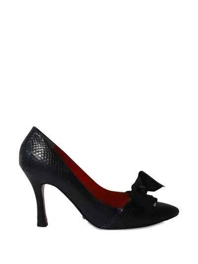 Pre-owned Dolce & Gabbana Embossed Bow Pumps In Black