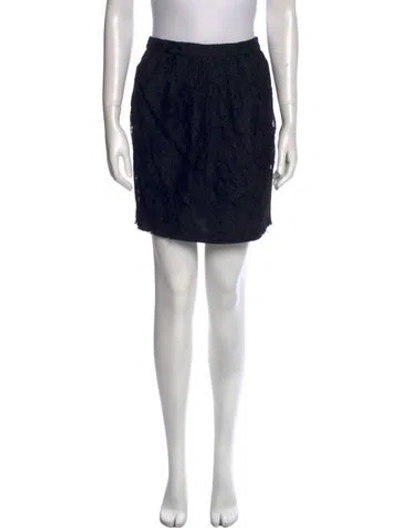 Pre-owned Dolce & Gabbana Embroidered Accent Mini Skirt In Black