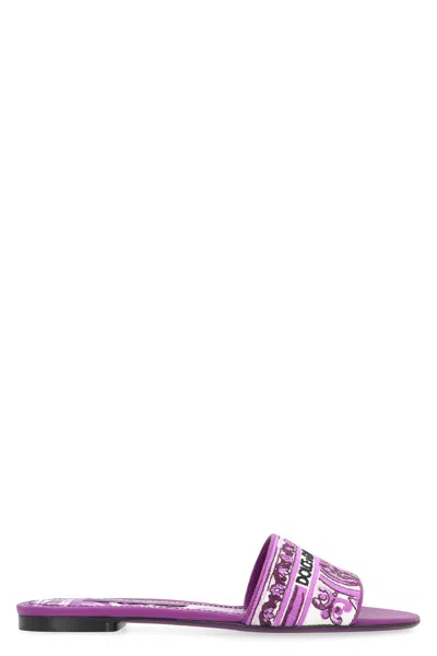 Dolce & Gabbana Round Toe Open Sandals With Golden Logo In Brown