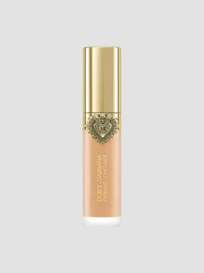 Dolce & Gabbana Everlast Concealer In 15 Light Medium