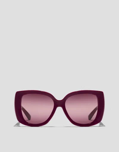 Dolce & Gabbana Everyday Sunglasses In Burgundy