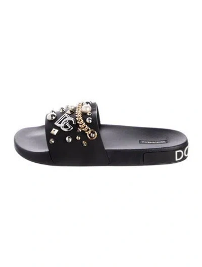 Pre-owned Dolce & Gabbana Faux Pearl Accents Rubber Slides In Black