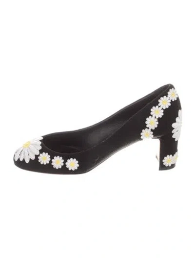 Pre-owned Dolce & Gabbana Floral Print Embroidered Accent Pumps In Black