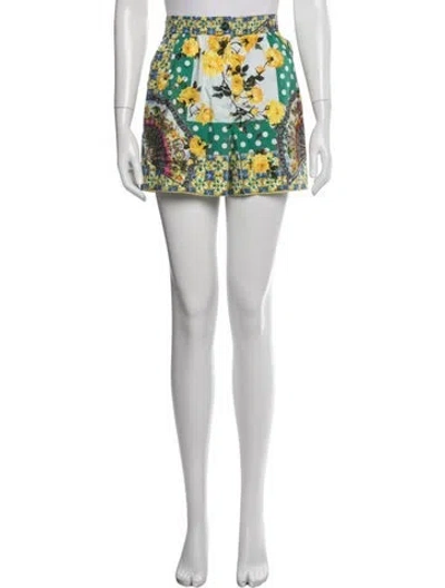 Pre-owned Dolce & Gabbana Floral Print Mini Shorts W/ Tags In White
