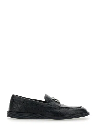 DOLCE & GABBANA 'FLORIO' BLACK LOAFERS WITH DG PLAQUE ON THE FRONT IN GRAINED LEATHER MAN