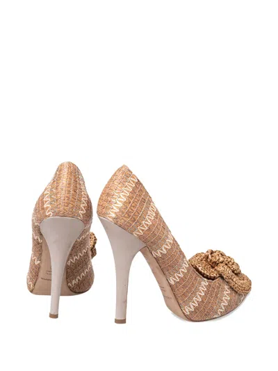 Pre-owned Dolce & Gabbana Flower-detail Raffia Pumps In Neutral