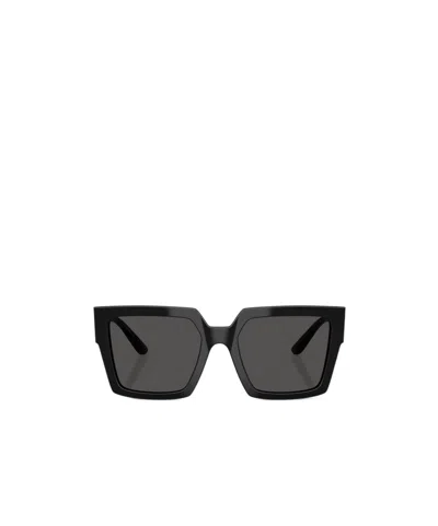 Dolce & Gabbana Full Frame Sunglasses In Black