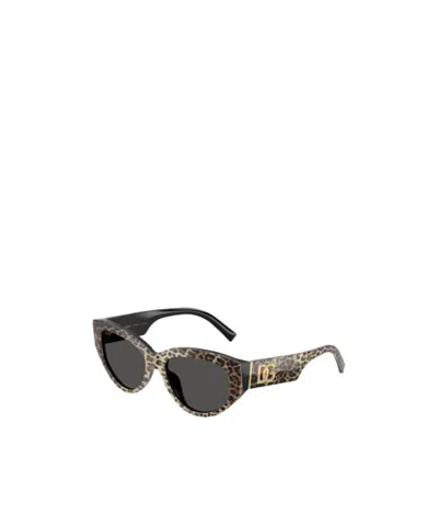 Dolce & Gabbana Full Frame Sunglasses In Black