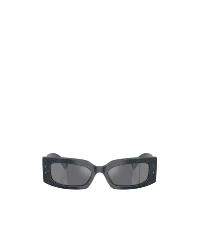 Dolce & Gabbana Full Frame Sunglasses In Black