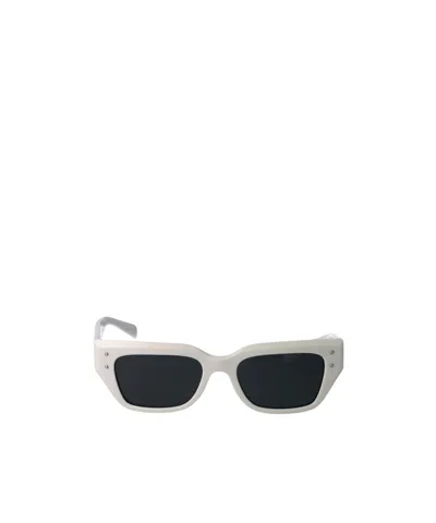 Dolce & Gabbana Full Frame Sunglasses In 331287 White