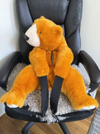 Pre-owned Dolce & Gabbana Fw17  Bear Backpack In Yellow
