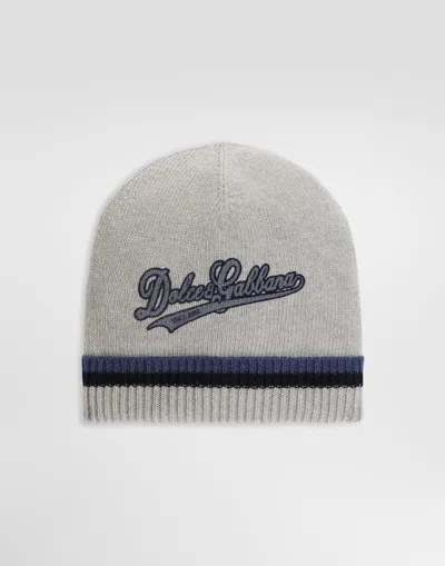 Dolce & Gabbana Knit Hat With Logo In Gray
