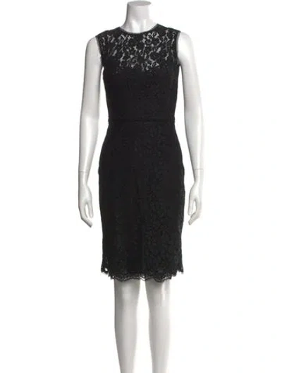 Pre-owned Dolce & Gabbana Lace Knee-length Dress In Black