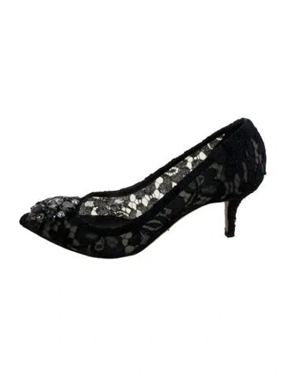 Pre-owned Dolce & Gabbana Lace Lace Pattern Pumps In Black