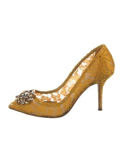 Pre-owned Dolce & Gabbana Lace Lace Pattern Pumps In Yellow