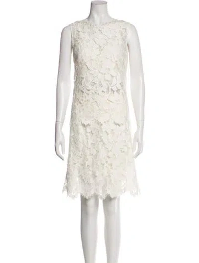 Pre-owned Dolce & Gabbana Lace Lace Pattern Skirt Set In White