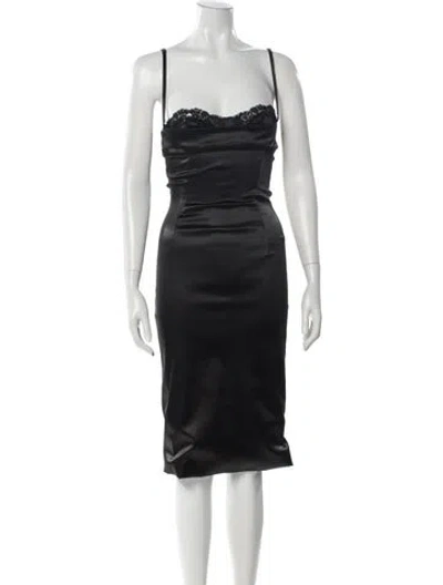 Pre-owned Dolce & Gabbana Lace Pattern Knee-length Dress In Black