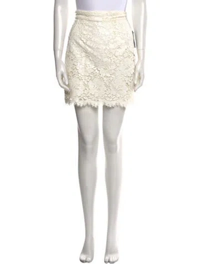 Pre-owned Dolce & Gabbana Lace Pattern Mini Skirt In White