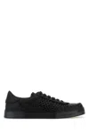 Dolce & Gabbana Round Toe Leather Low Top Sneakers In Black