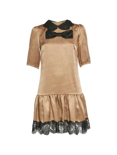 Pre-owned Dolce & Gabbana Lace-trim Ruffled-hem Mini Dress In Neutral