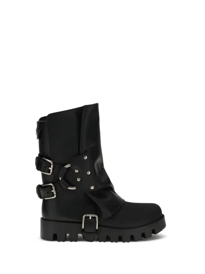Dolce & Gabbana Leather Ankle Boots In Black