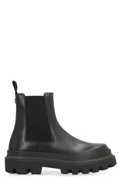 Dolce & Gabbana Leather Chelsea Boots In Black