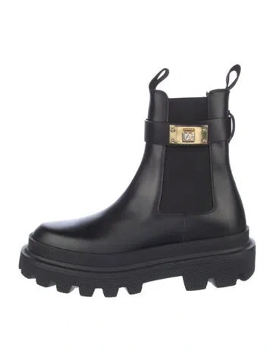 Pre-owned Dolce & Gabbana Leather Chelsea Boots In Black