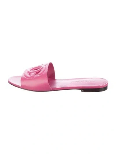 Pre-owned Dolce & Gabbana Leather Cutout Accent Slides In Pink