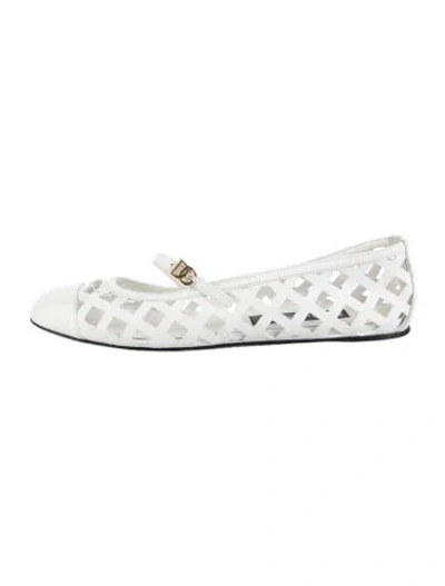 Pre-owned Dolce & Gabbana Leather Lace Pattern Ballet Flats In White