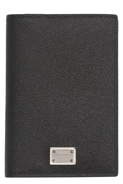 Dolce & Gabbana Logo Plaque Leather Passport Holder In Black