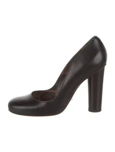 Pre-owned Dolce & Gabbana Leather Pumps In Black