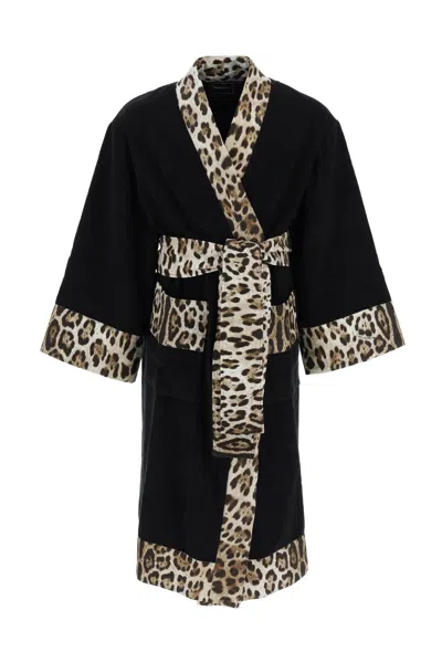 Dolce & Gabbana Leo Print Bathrobe In Black