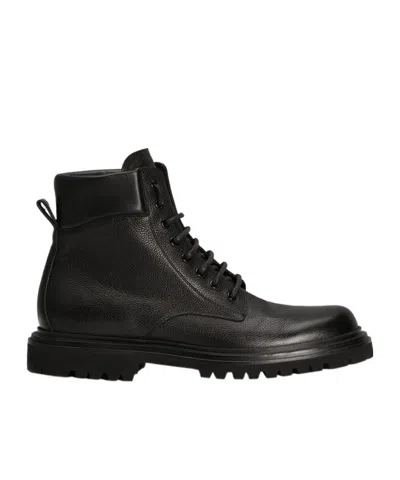 DOLCE & GABBANA DOLCE  GABBANA LOGO DEBOSSED ANKLE BOOTS
