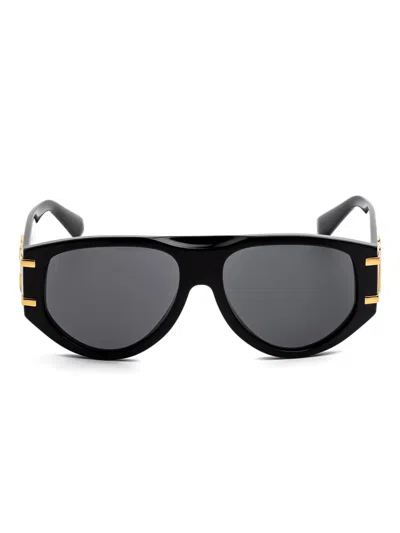 Dolce & Gabbana Logo-detail Sunglasses In Black