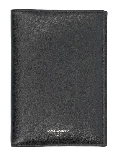 Dolce & Gabbana Logo Passport Holder In Black