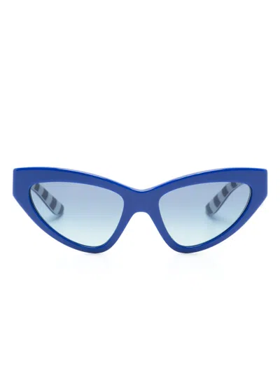 Dolce & Gabbana Logo-plaque Cat-eye Frame Sunglasses In Blue
