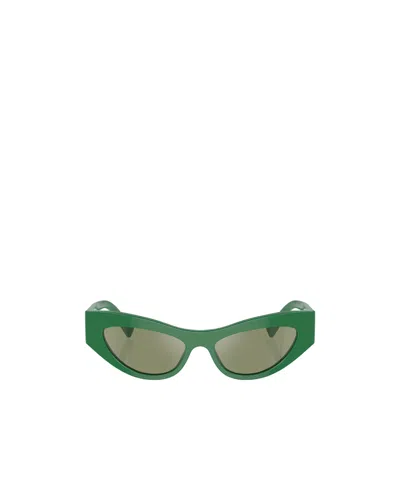 Dolce & Gabbana Logo-plaque Cat-eye Sunglasses In Green