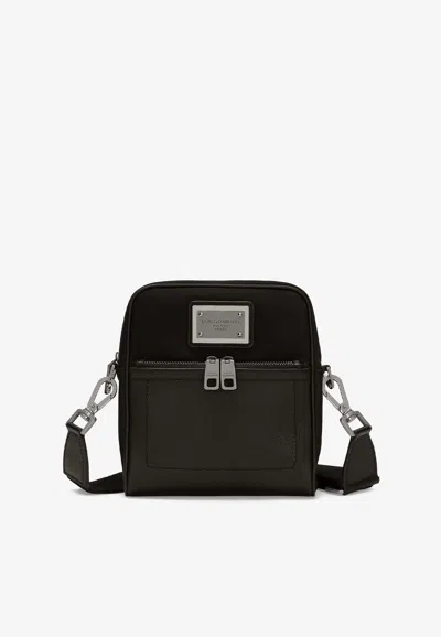 Dolce & Gabbana Logo Plaque Grained Leather Messenger Bag In Black