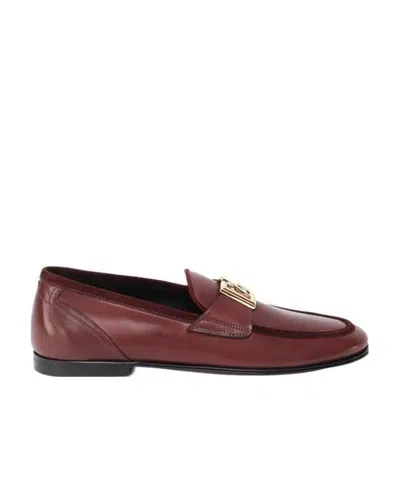 Dolce & Gabbana Dolce  Gabbana Logo Plaque Slip-on Loafers In Red