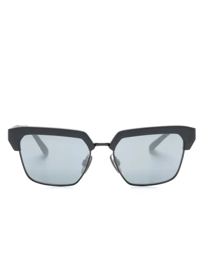 Dolce & Gabbana Logo-plaque Sunglasses In Black