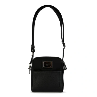 Dolce & Gabbana Logo-plaque Zipped Messenger Bag In Black