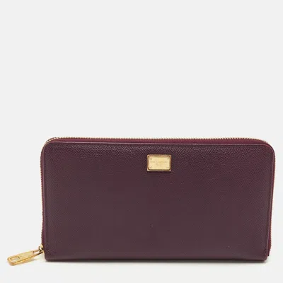 Pre-owned Dolce & Gabbana Logo Purple Leather Zip Around Clutch