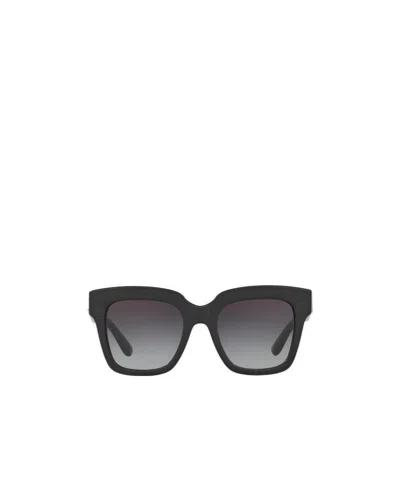 Dolce & Gabbana Logo Sunglasses In Black