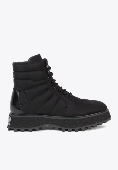 Dolce & Gabbana Logo Tag Padded Lace-up Boots In Black