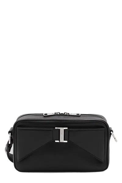 Dolce & Gabbana Logo Tag Zipped Messenger Bag In Black